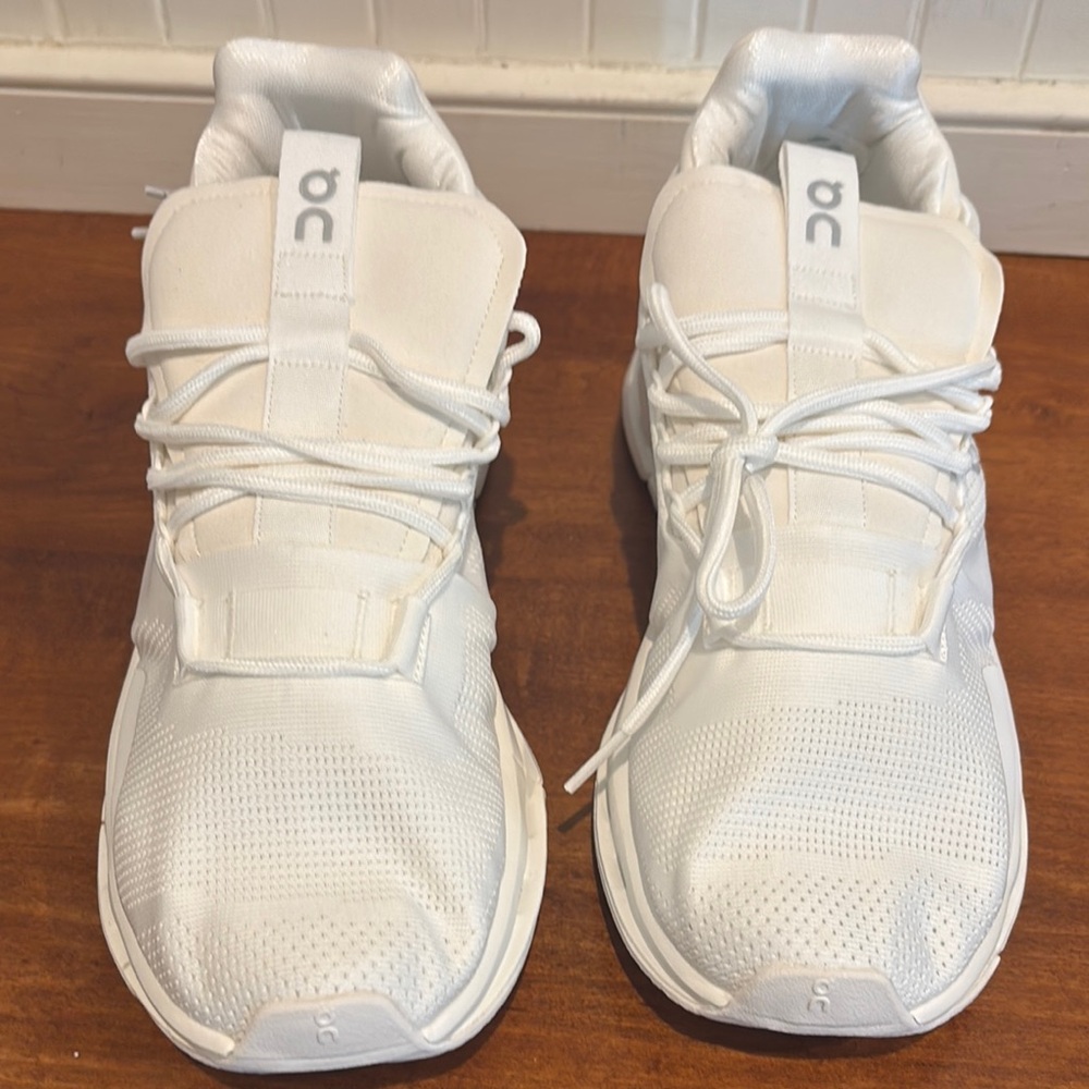 On Running White Sneakers Modern Knit Design